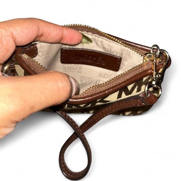 Michael Kors Signature Brown and Tan Pouch - Picture 2 of 3